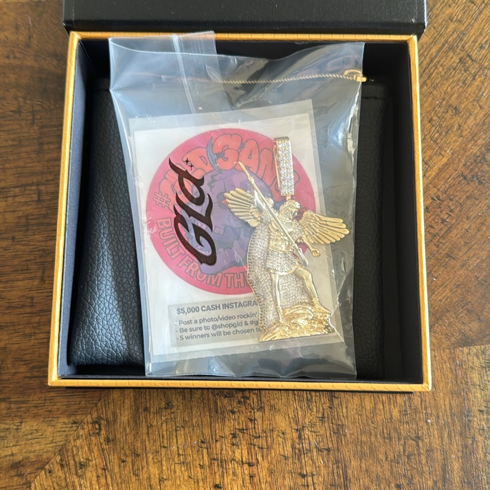GLD St.Michael Pendant